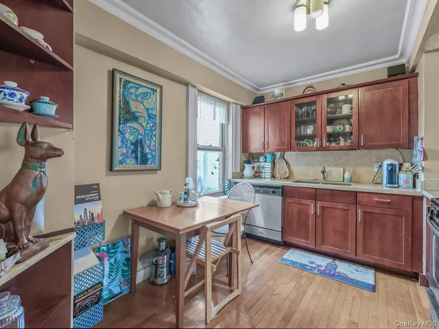 $1,399,000 | 107-40 Queens Boulevard, Unit 19A PH | Forest Hills