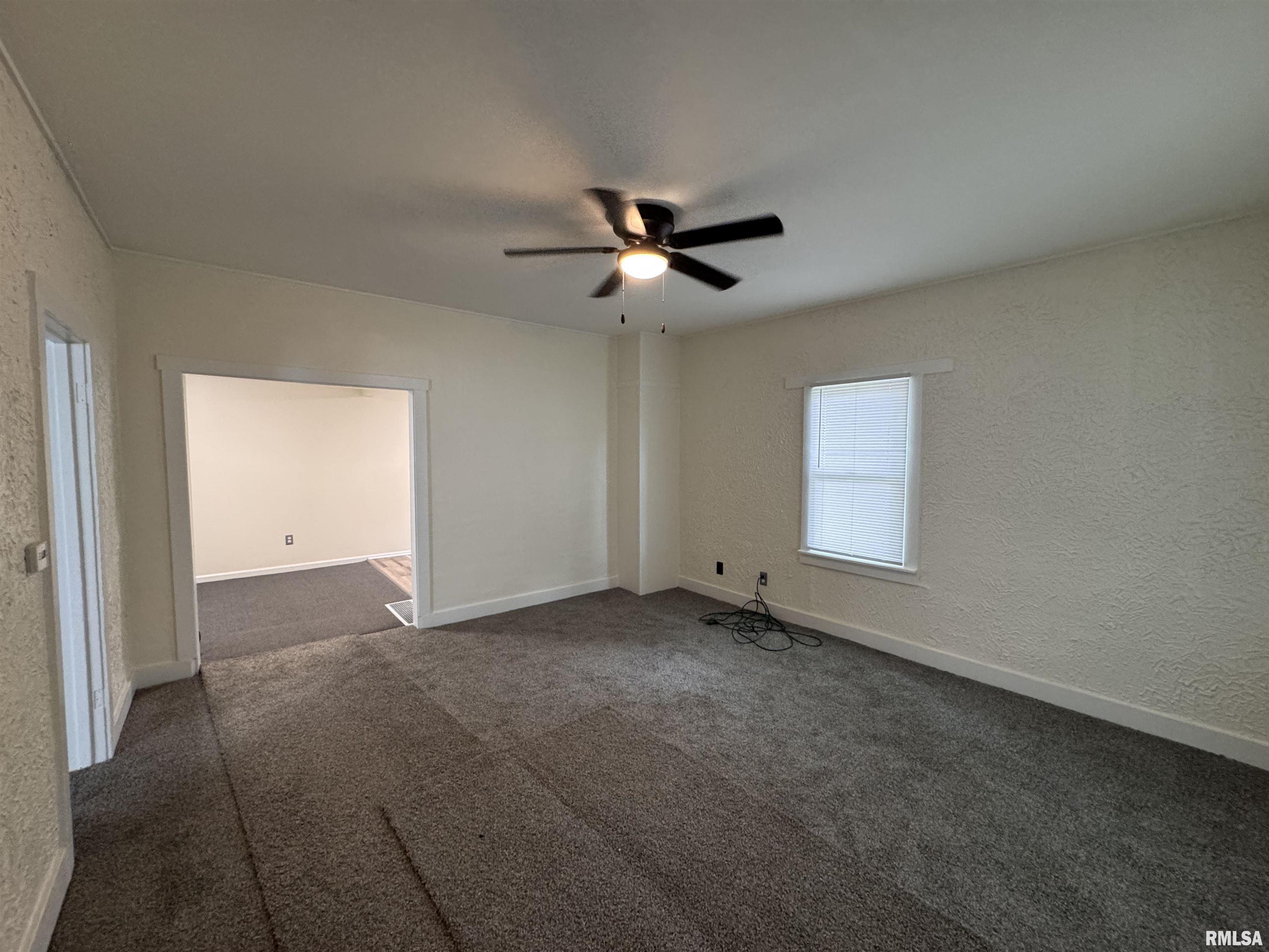 424 West Wheeler Street Macomb, IL 61455 - Photo 3 of 17