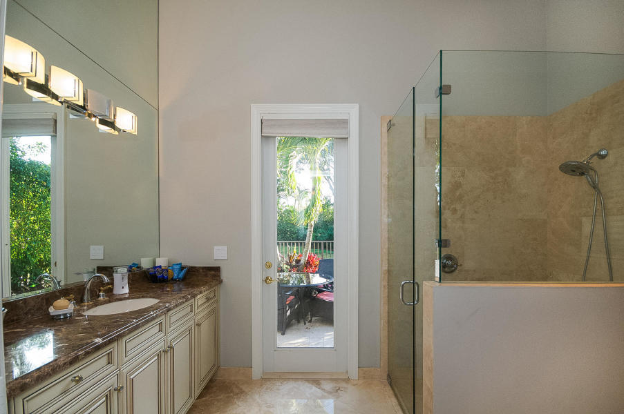 8962 Valhalla Drive Delray Beach, FL 33446 - Photo 20 of 51 20180206191449551541000000-o