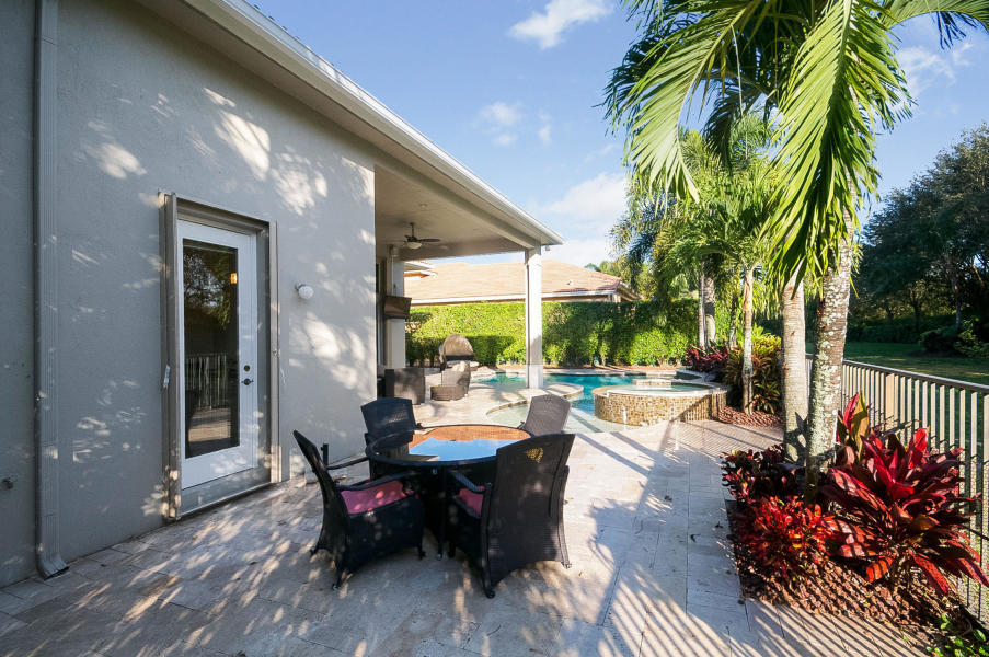 8962 Valhalla Drive Delray Beach, FL 33446 - Photo 34 of 51 20180206191449970420000000-o