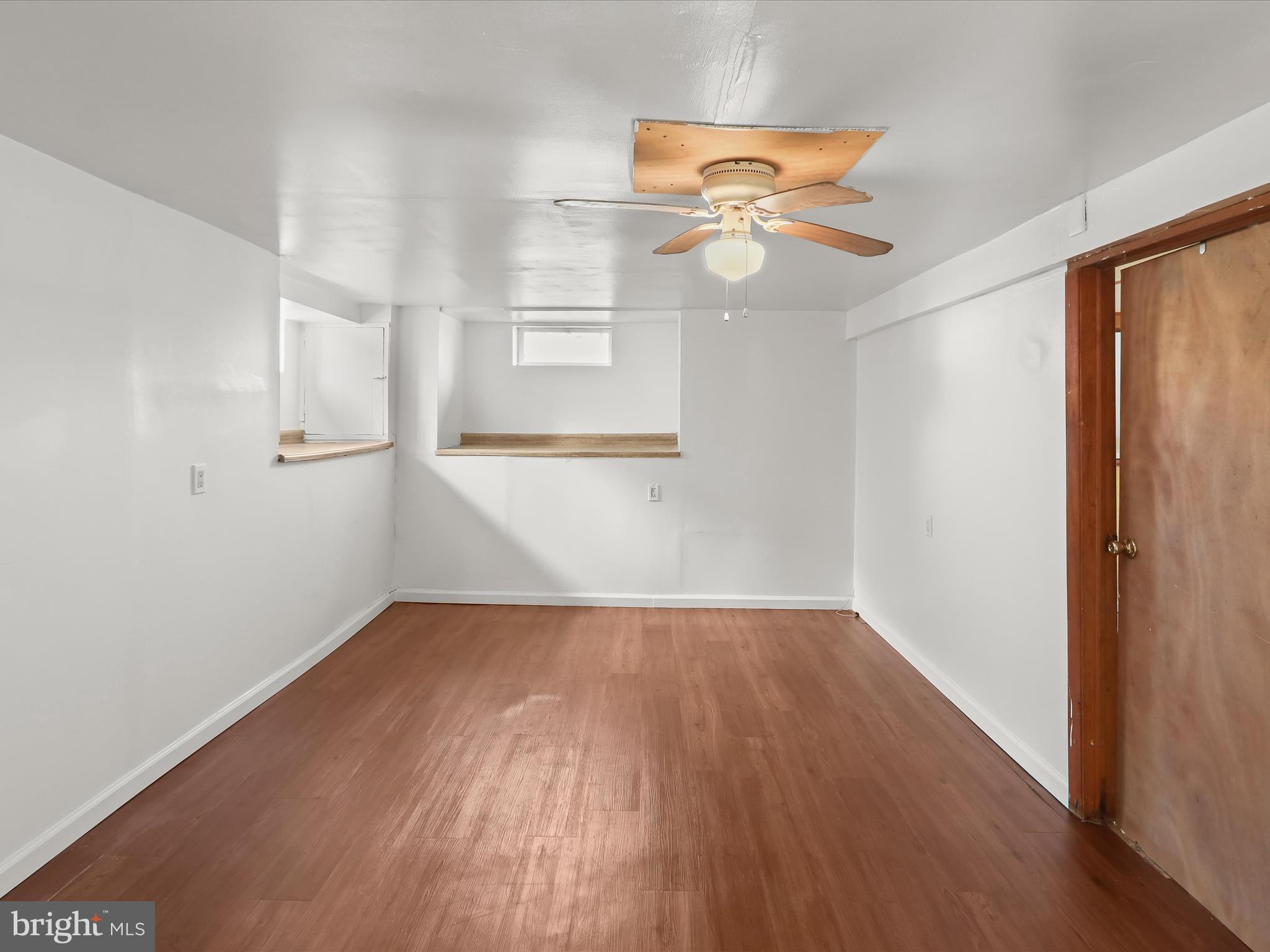 213 Ashwood Road Baltimore, MD 21222 - Photo 20 of 29 Family Room