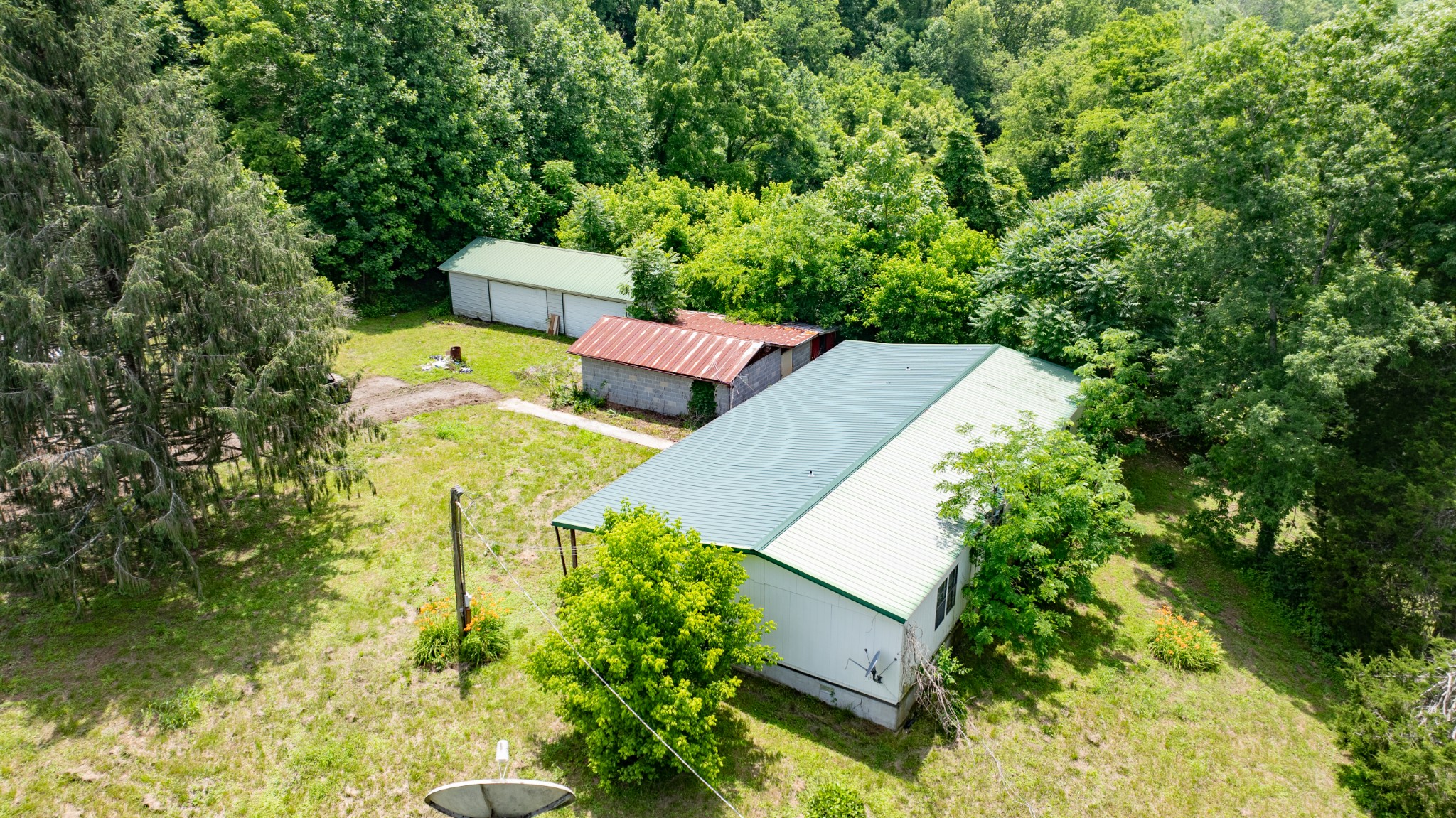 582 Cedar Bend Road Beechgrove, TN 37018 - Photo 9 of 32