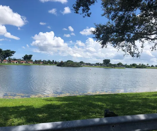 $1,900 | 532 Brittany Lane, Unit L, Delray Beach, FL 33446