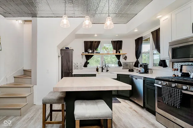 $375,000 | 6560 Lapel Road, Pendleton, IN 46064