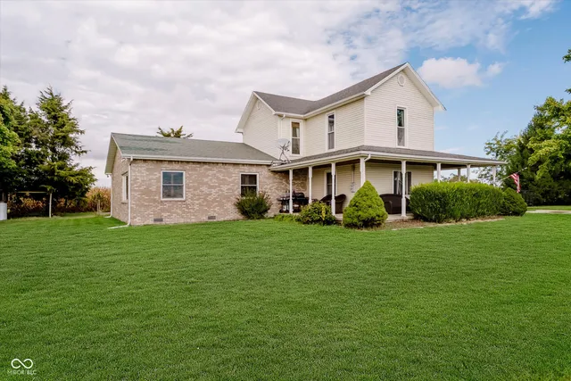 $375,000 | 6560 Lapel Road, Pendleton, IN 46064