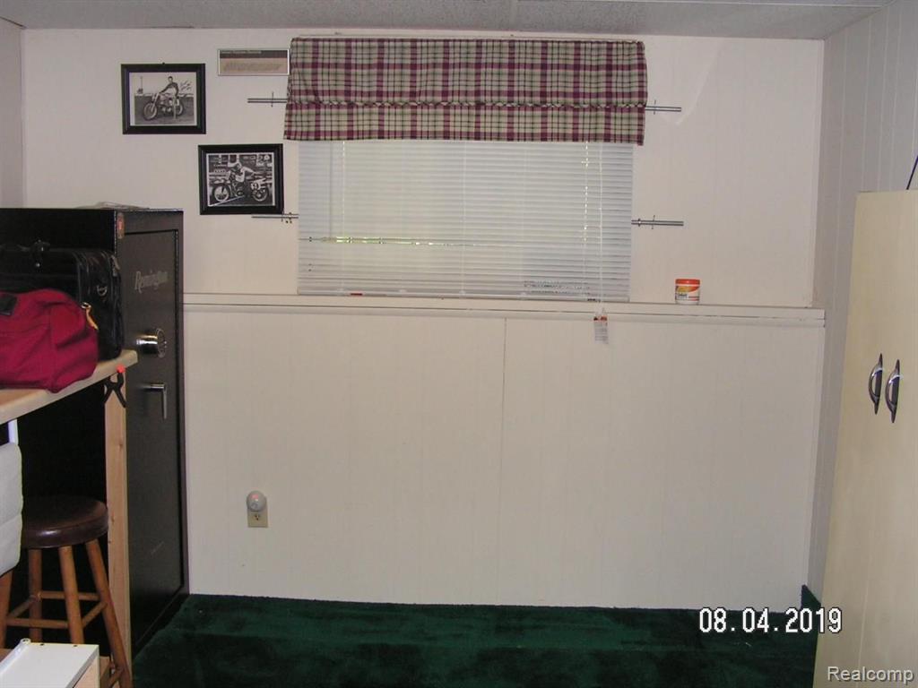 4345 Crosby Road Flint, MI 48506 - Photo 24 of 30 Gallery Image 24