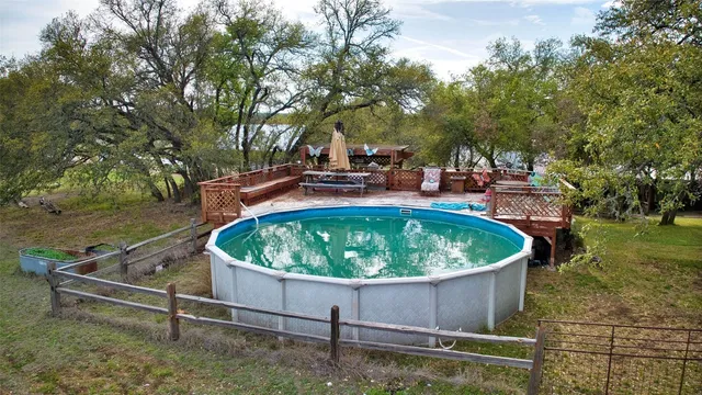 $2,402,720 | 2010 County Road 228, Florence, TX 76527