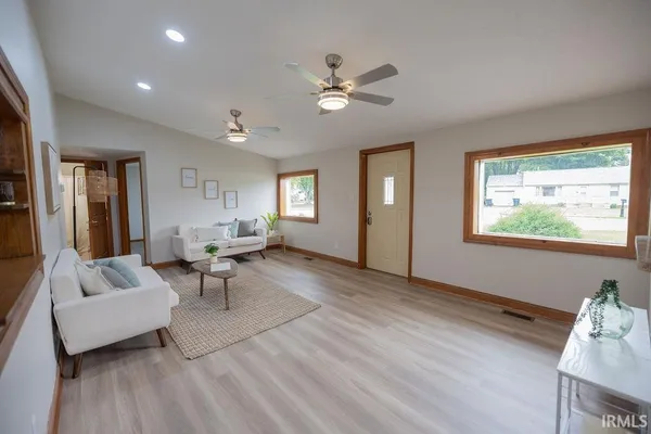 $168,500 | 3529 South Walnut Street, Muncie, IN 47302