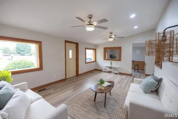 $168,500 | 3529 South Walnut Street, Muncie, IN 47302