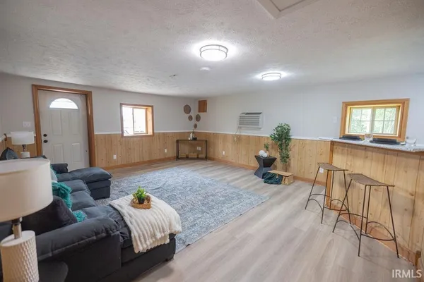 $168,500 | 3529 South Walnut Street, Muncie, IN 47302