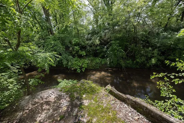 $168,500 | 3529 South Walnut Street, Muncie, IN 47302