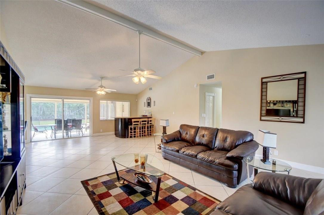 18305 102nd Way South Boca Raton, FL 33498 - Photo 5 of 24 Photo 5