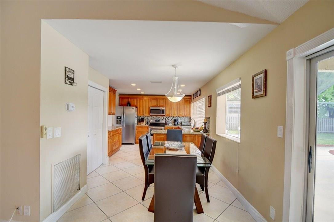 18305 102nd Way South Boca Raton, FL 33498 - Photo 8 of 24 Photo 8