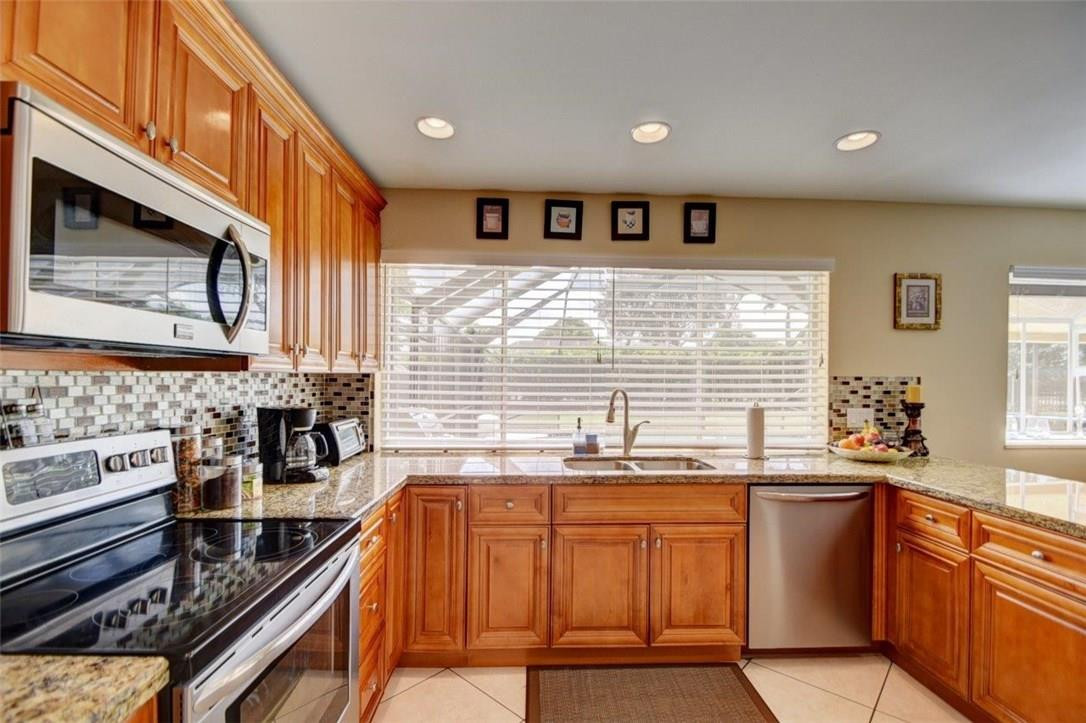 18305 102nd Way South Boca Raton, FL 33498 - Photo 10 of 24 Photo 10