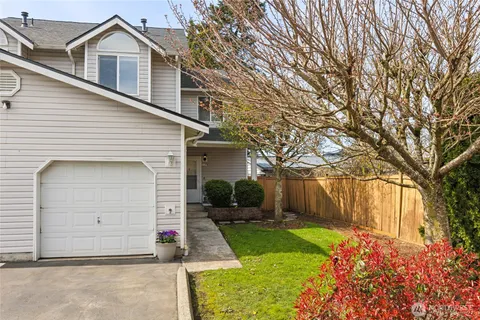 $415,000 | 117 21st Street Southeast, Unit D, Auburn, WA 98002