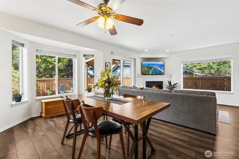 $415,000 | 117 21st Street Southeast, Unit D, Auburn, WA 98002