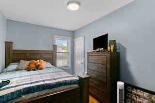 219 Bucklin Street Pawtucket, RI 02861 - Photo 6 of 21