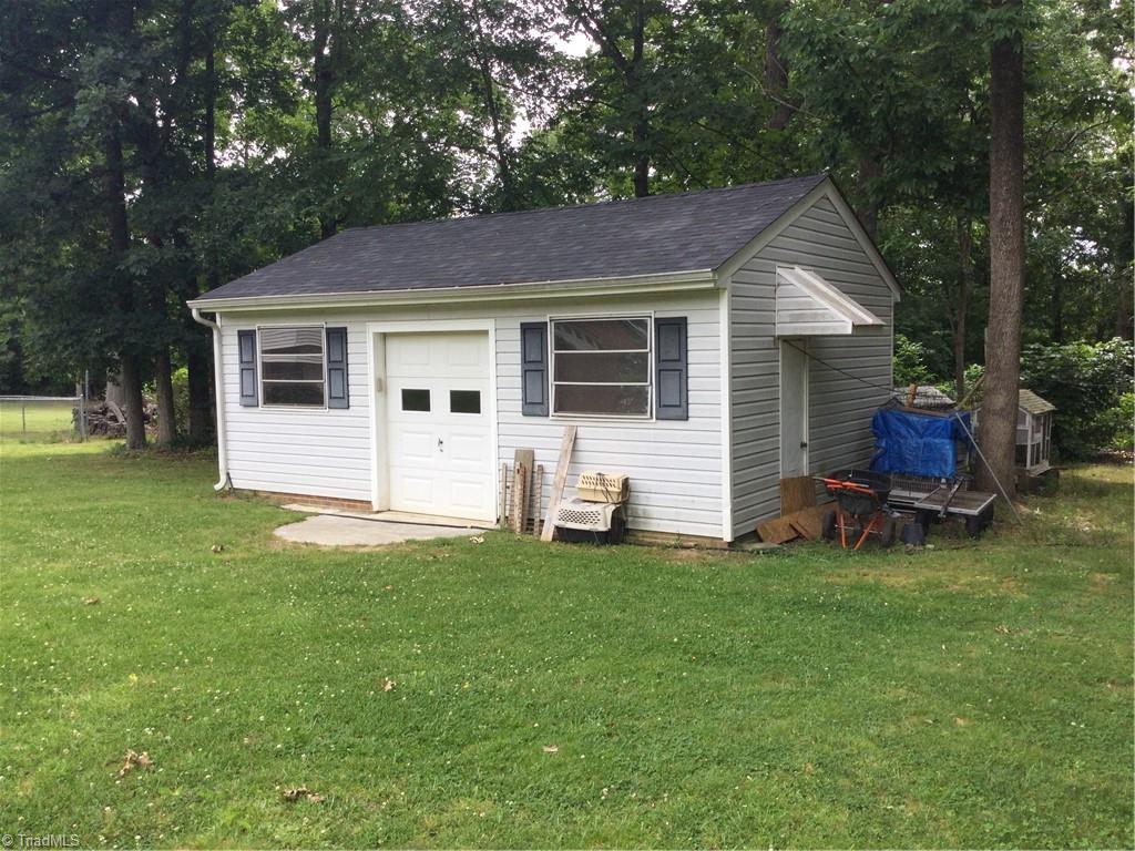 4024 Rural Retreat Road Burlington, NC 27215 - Photo 11 of 50 Storage Building