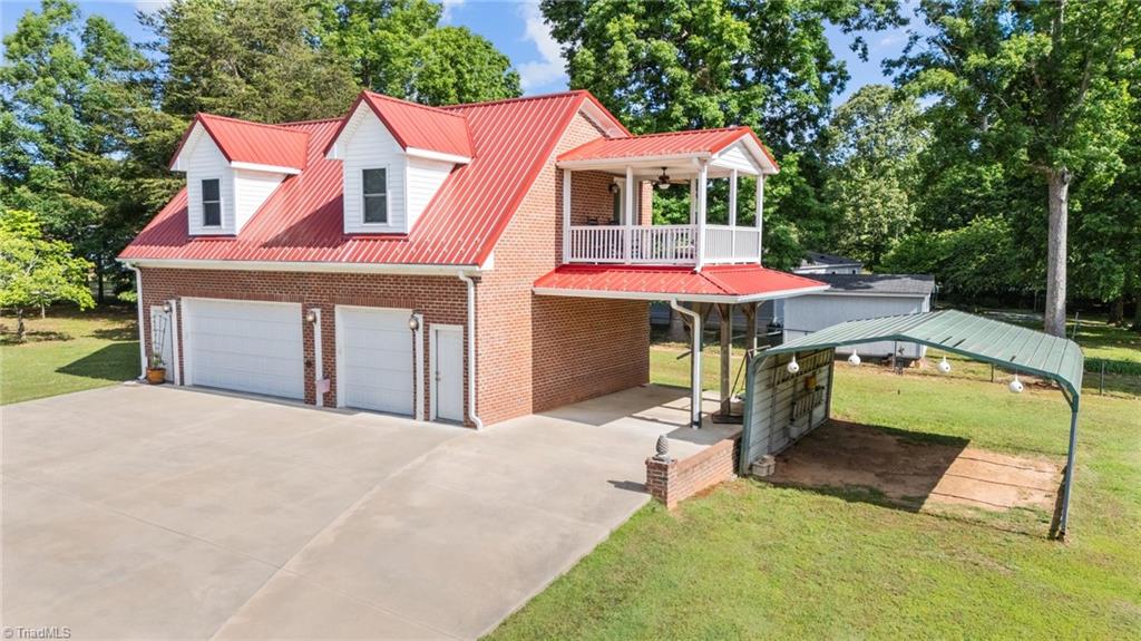 4024 Rural Retreat Road Burlington, NC 27215 - Photo 42 of 50 Detached 3 Car Garage and Carport