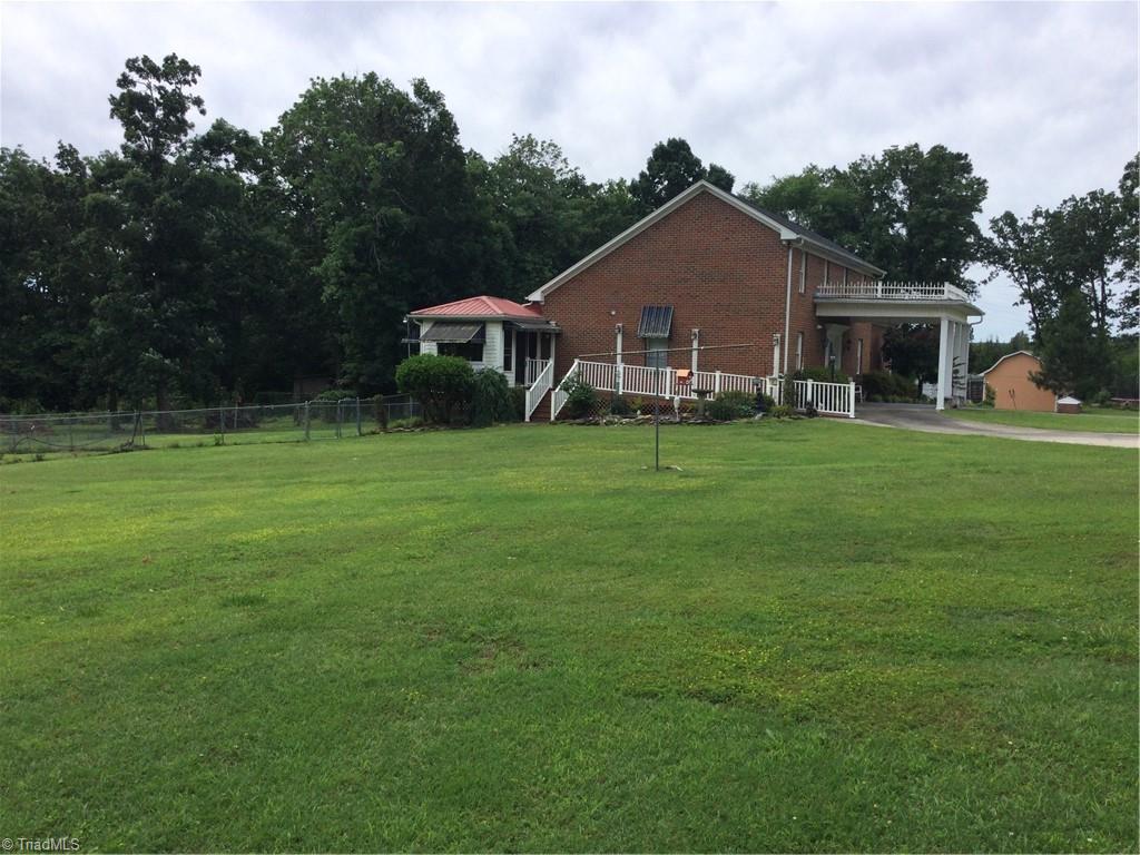4024 Rural Retreat Road Burlington, NC 27215 - Photo 7 of 50 Side View