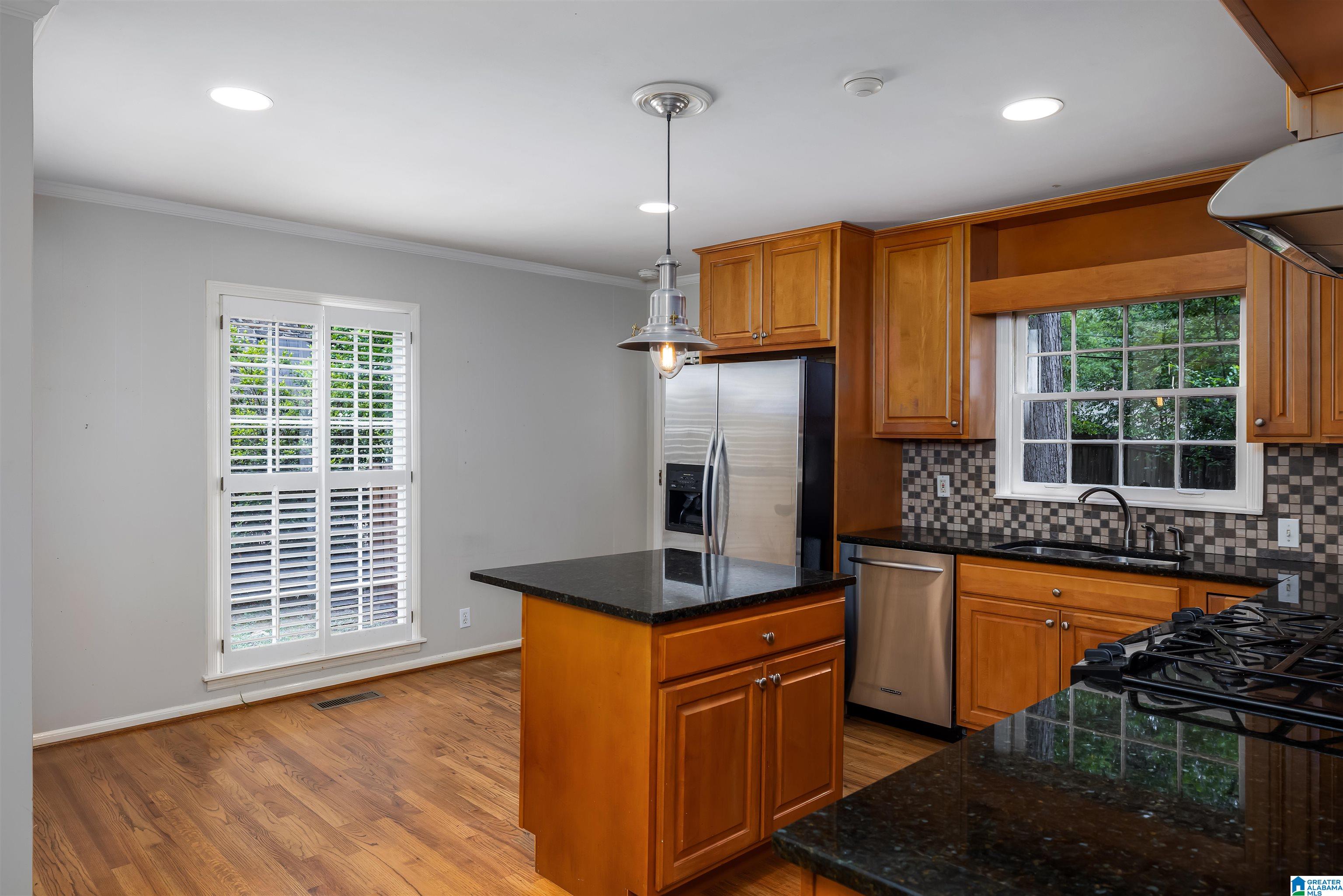 3837 Orleans Road Birmingham, AL 35243 - Photo 15 of 48