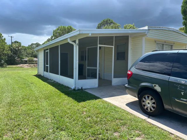 $1,650 | 1065 Moonlight Court, Palm Bay, FL 32907