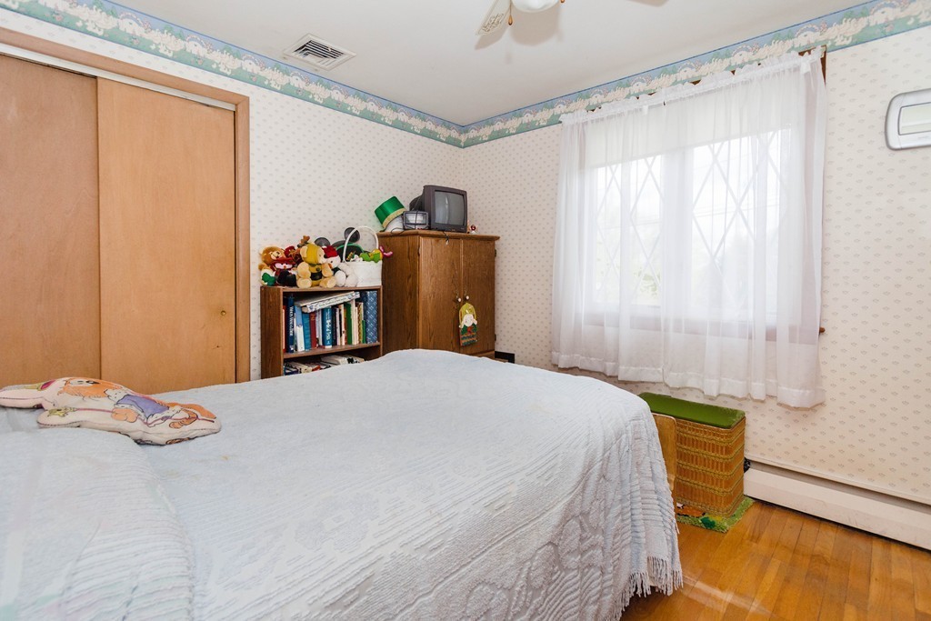277 Temple Road Waltham, MA 02452 - Photo 18 of 26 Gallery Image 18