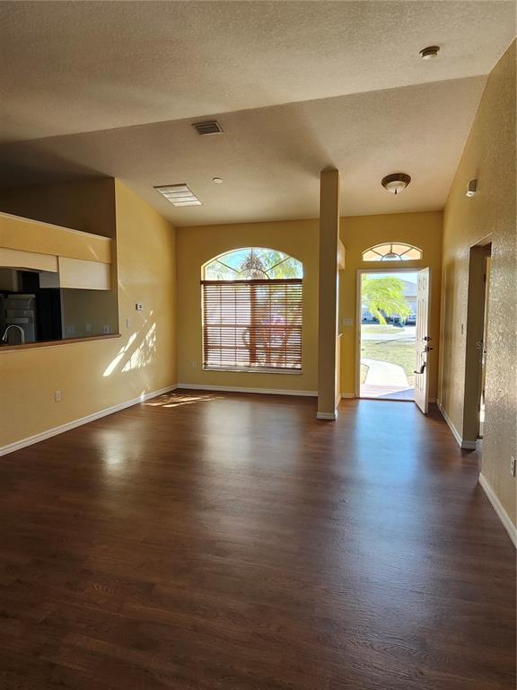 391 Azui Street Punta Gorda, FL 33983 - Photo 2 of 17