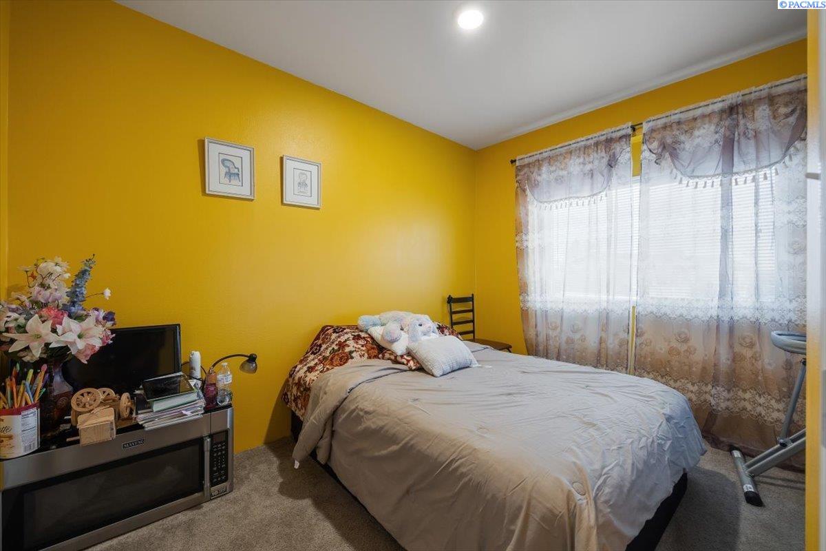 200802 East Game Farm Road, Unit 8 Kennewick, WA 99337 - Photo 19 of 27 Gallery Image 19