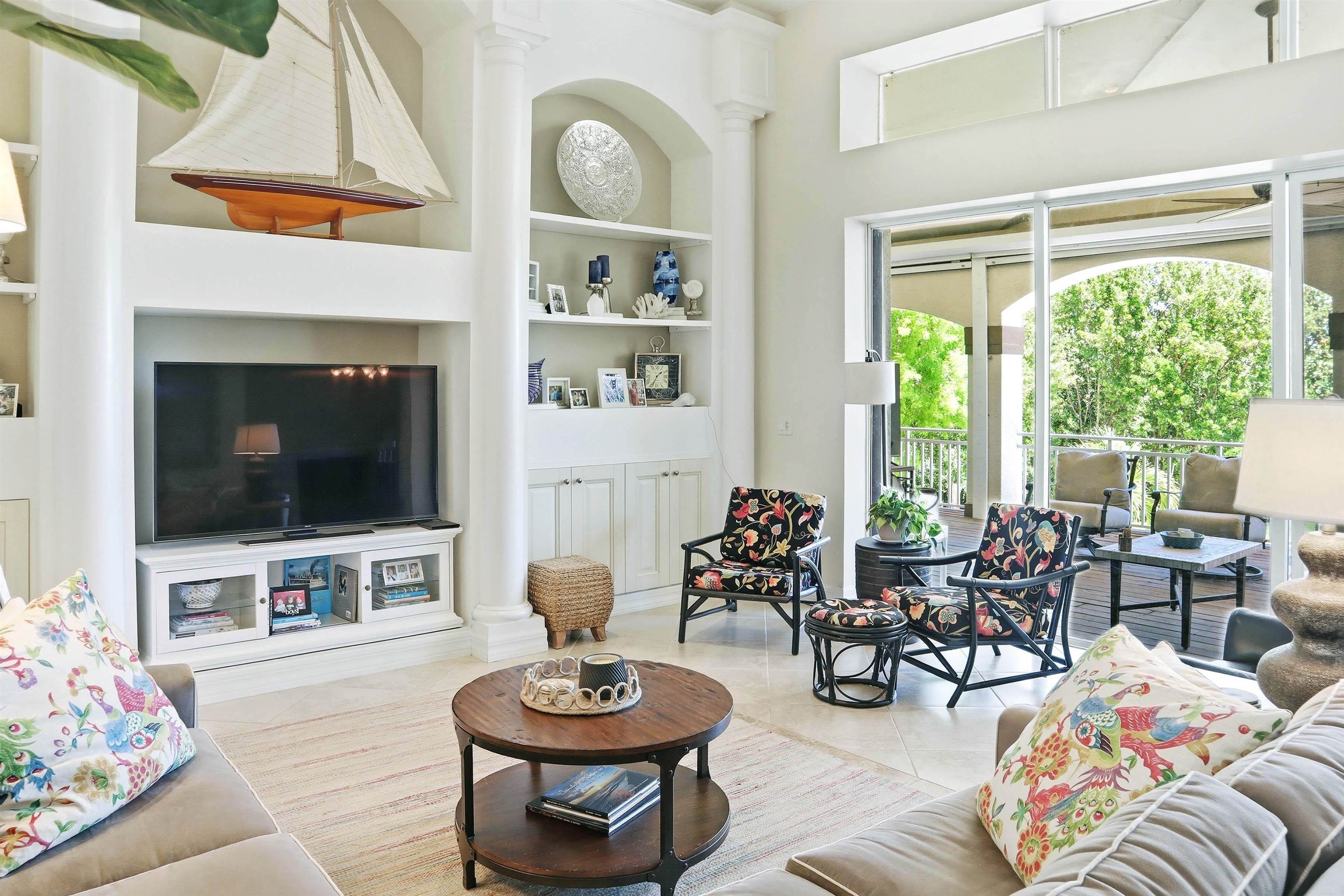 1066 Bailey Road Sanibel, FL 33957 - Photo 13 of 48 Gallery Image 13