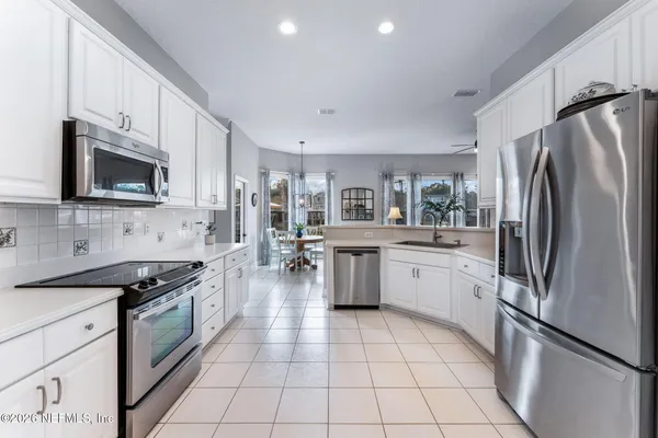 $749,000 | 3840 Michael's Landing Circle East, Jacksonville, FL 32224