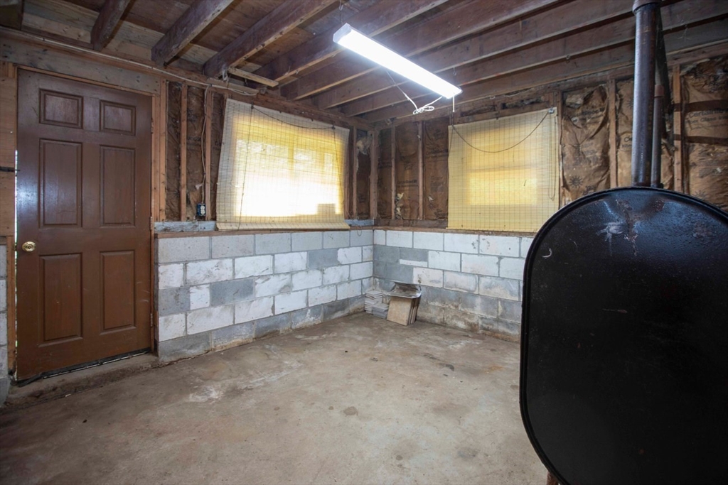 202 Baker Road Swansea, MA 02777 - Photo 26 of 35 Gallery Image 26
