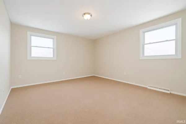 $220,000 | 5019 Devonshire Drive, Fort Wayne, IN 46806