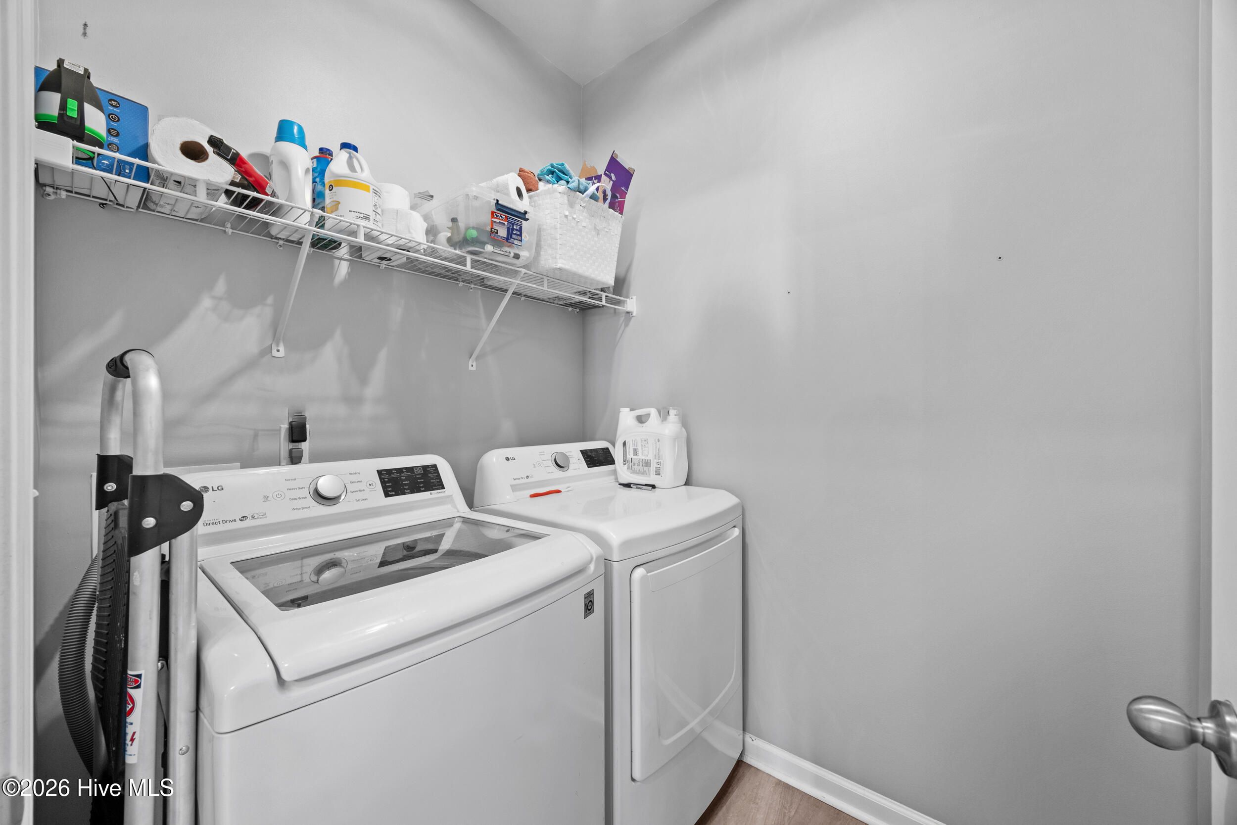 803 Lenox Drive Holly Ridge, NC 28445 - Photo 15 of 44 19_laundry