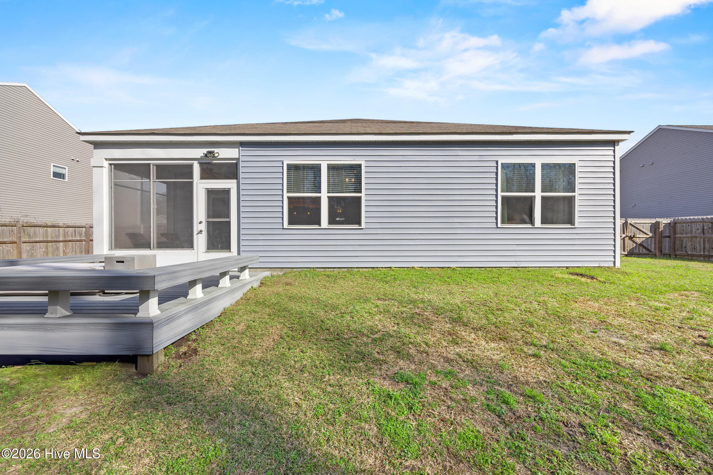 803 Lenox Drive Holly Ridge, NC 28445 - Photo 30 of 44 37_back exterior