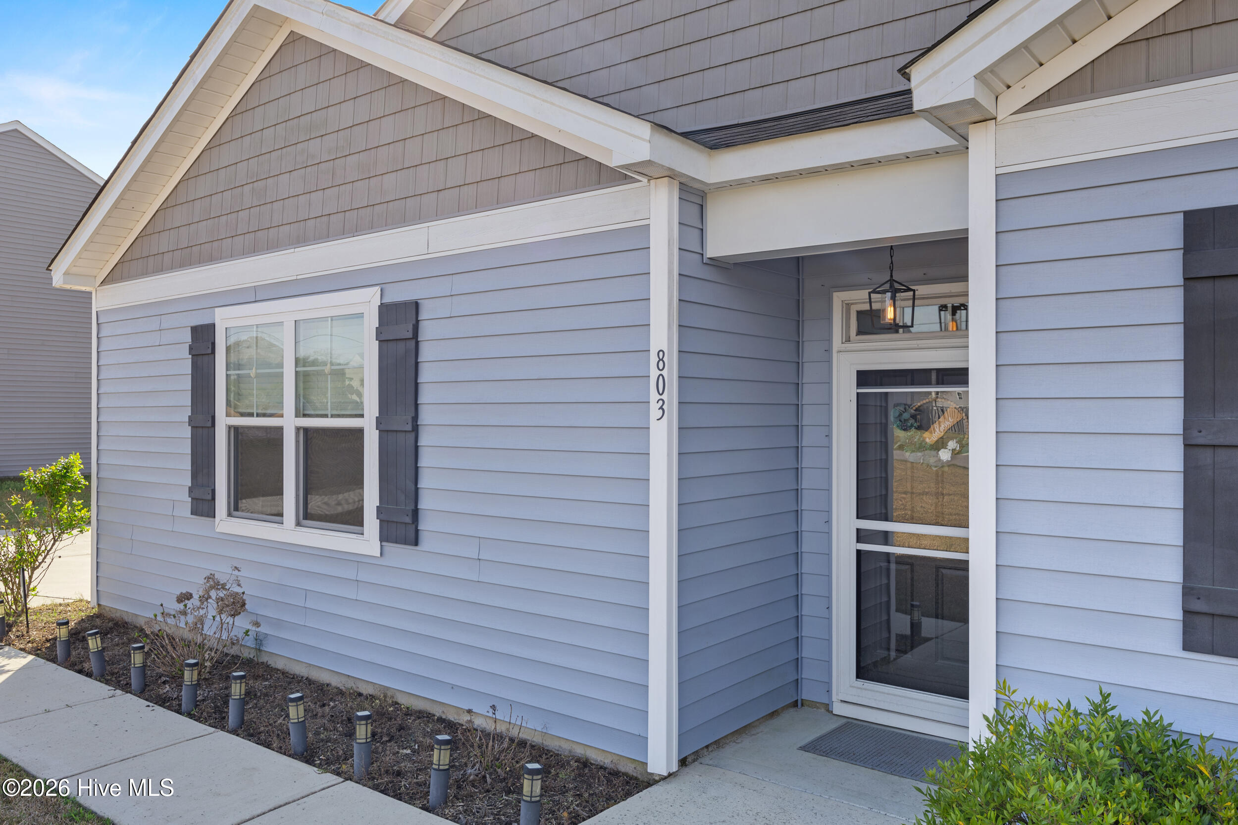 803 Lenox Drive Holly Ridge, NC 28445 - Photo 4 of 44 8_front entryway