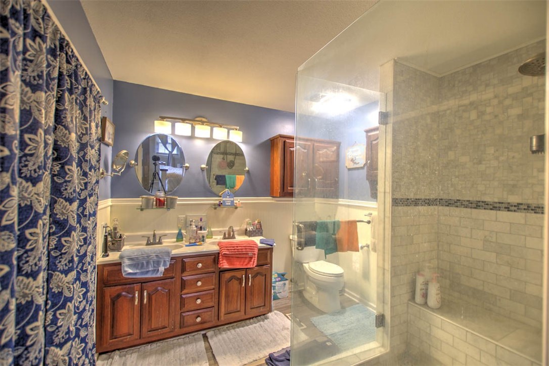4150 North Sunderland Drive Decatur, IL 62526 - Photo 17 of 28