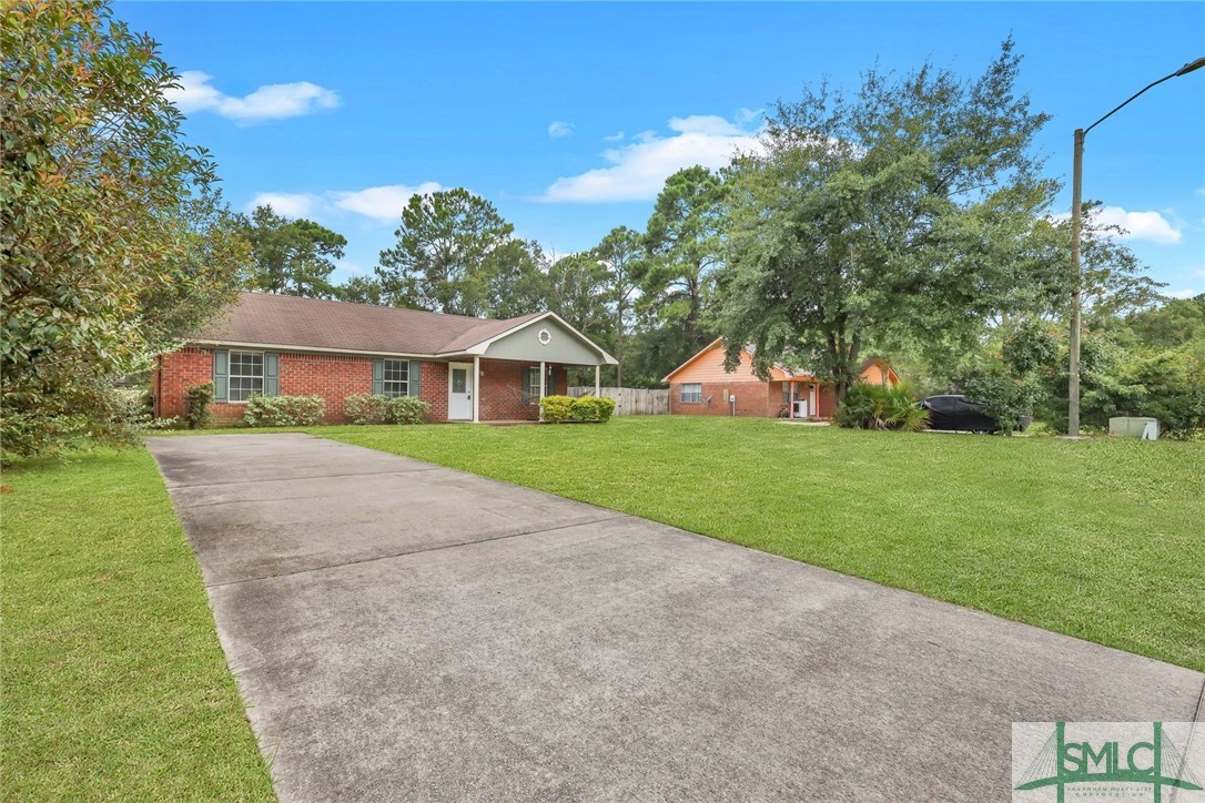 286 Kevin Road Hinesville, GA 31313 - Photo 4 of 49