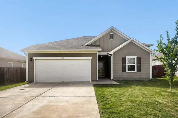 $274,900 | 13705 Sherri Berry Way, Manor, TX 78653