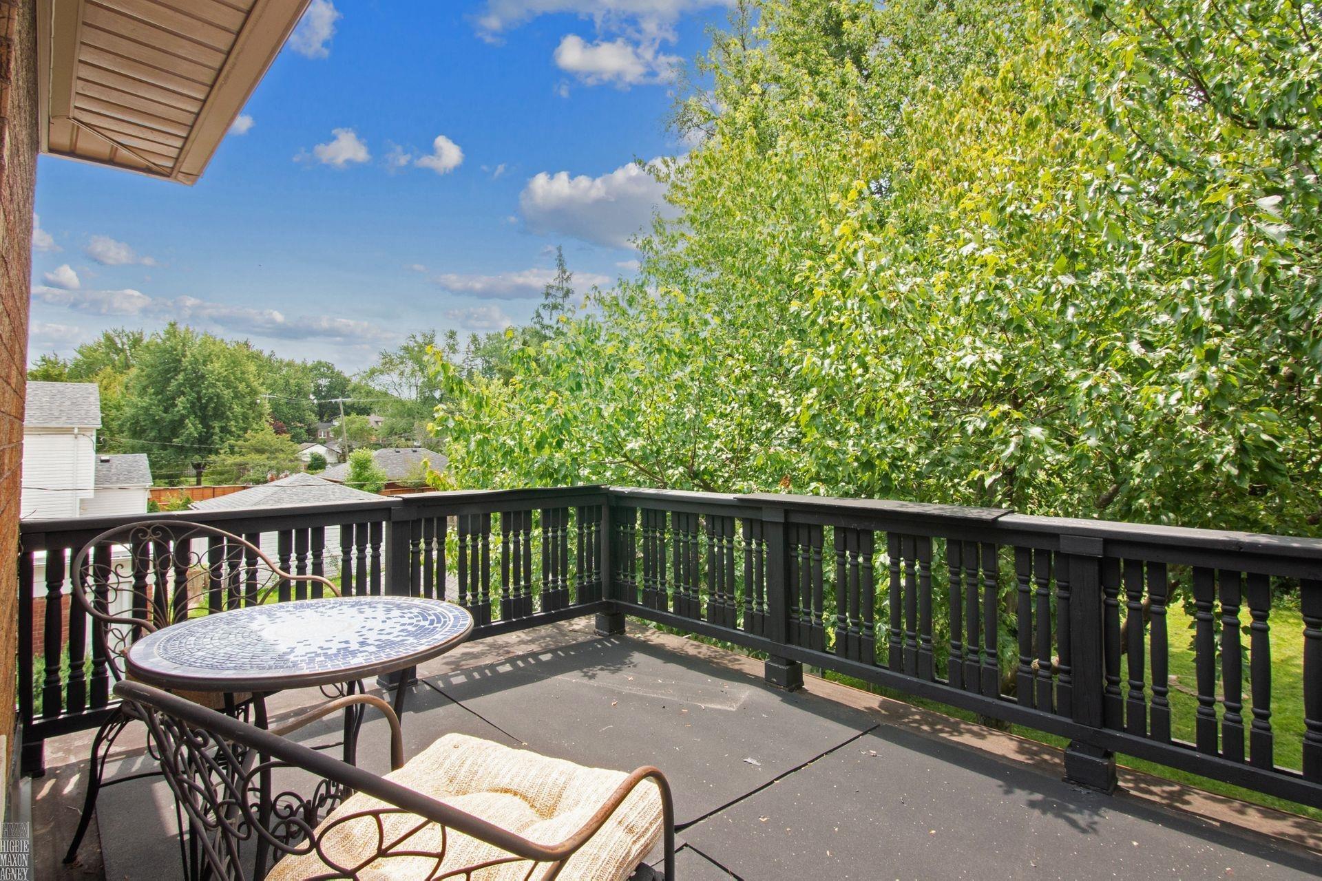 1423 Devonshire Road Grosse Pointe, MI 48230 - Photo 17 of 35 50116001-16.JPG