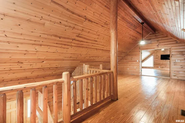 $849,000 | 41493 335th Avenue, Griggsville, IL 62340