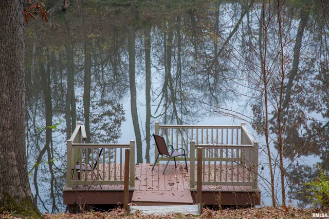 $1,000,000 | 41493 335th Avenue, Griggsville, IL 62340