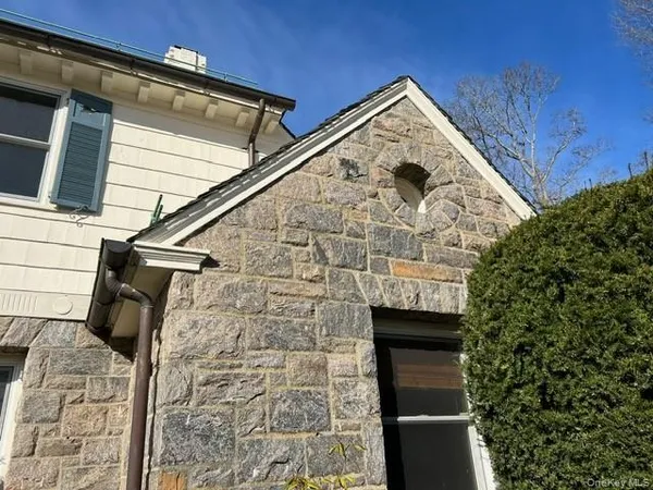 $6,500 | 535 North Street, White Plains, NY 10605