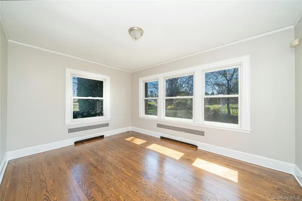 $6,500 | 535 North Street, White Plains, NY 10605