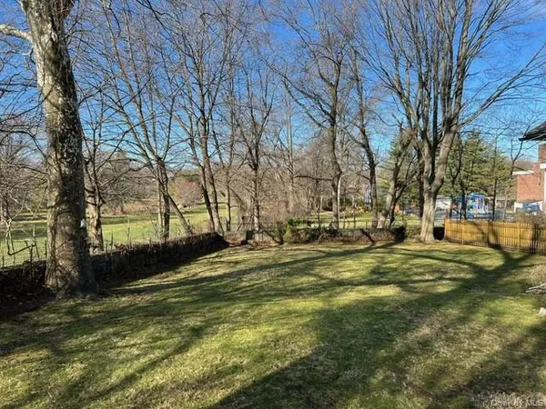 $6,500 | 535 North Street, White Plains, NY 10605