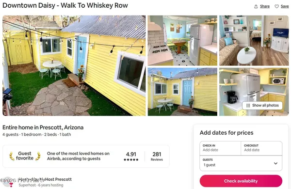 a black and white photo of a living room