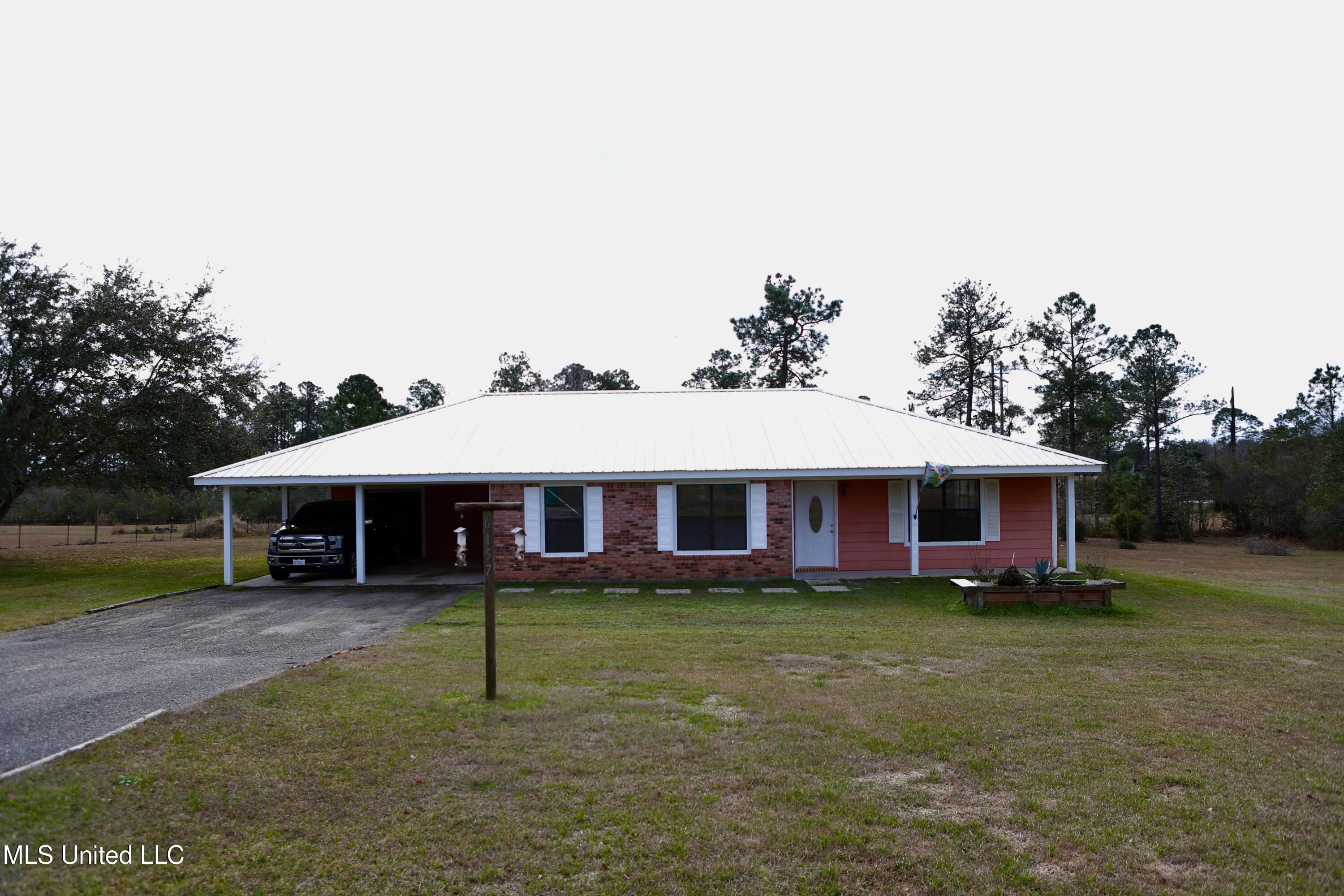 6157 Road 541 Kiln, MS 39556 - Photo 17 of 23 A60I2279