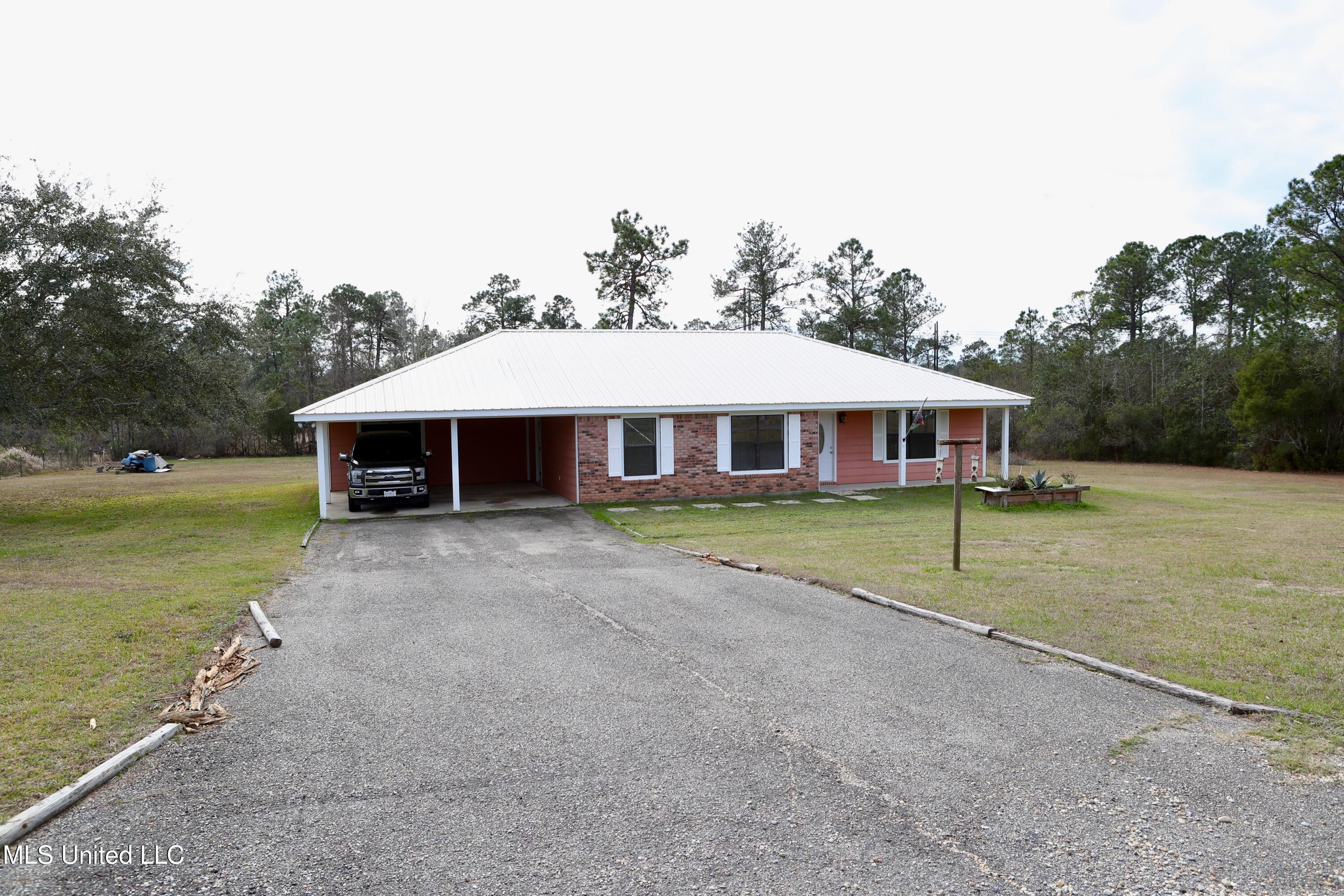 6157 Road 541 Kiln, MS 39556 - Photo 18 of 23 A60I2294