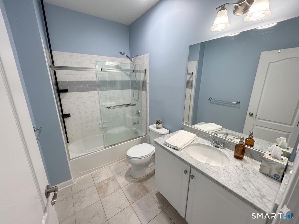 143 Rochela Drive Southington, CT 06489 - Photo 14 of 25
