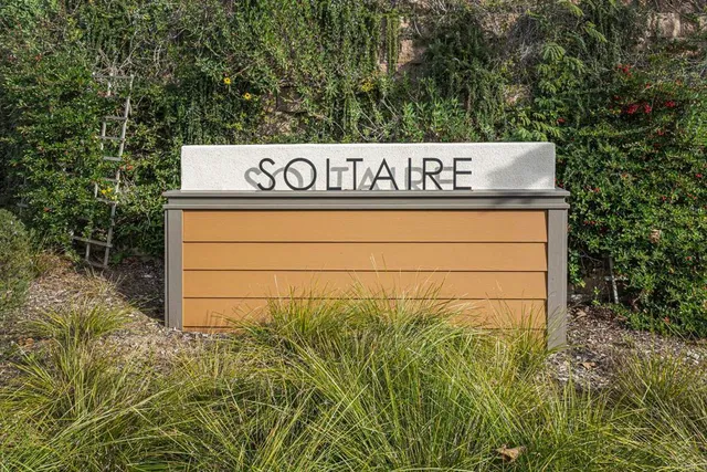 $670,000 | 958 Foxwood Lane, Vista, CA 92081